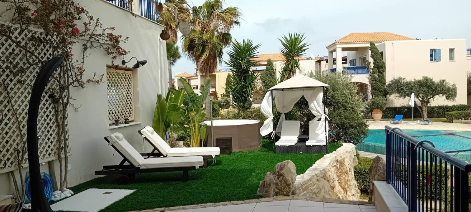 Villa Rodo Pirgos Psilonerou ภายนอก รูปภาพ