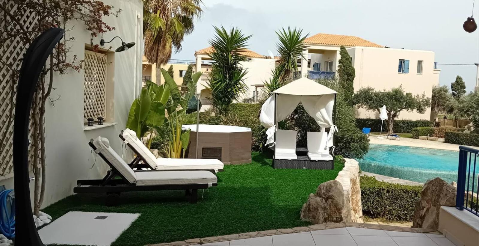 Villa Rodo Pirgos Psilonerou ห้อง รูปภาพ