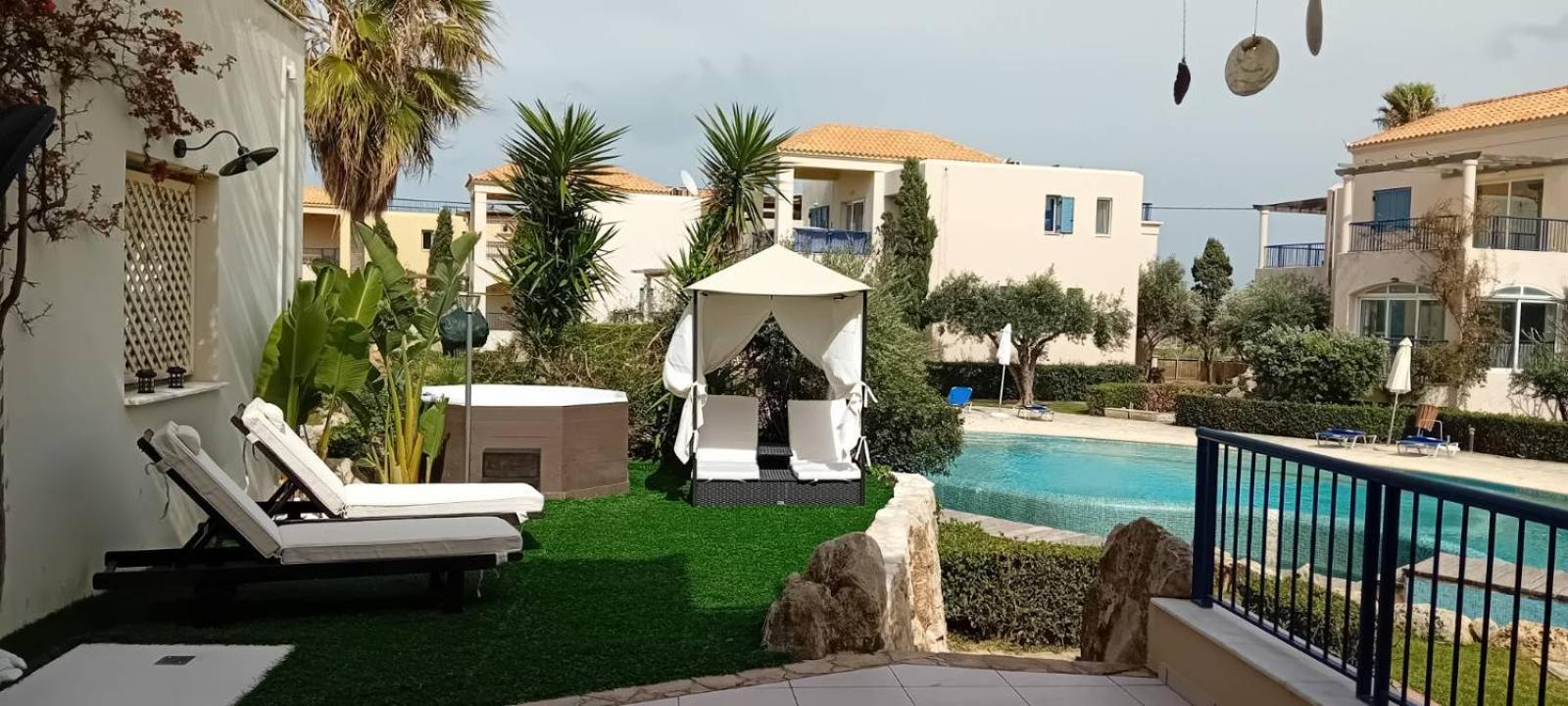 Villa Rodo Pirgos Psilonerou ห้อง รูปภาพ